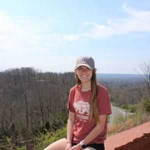 Meet your Posher, Lindsey